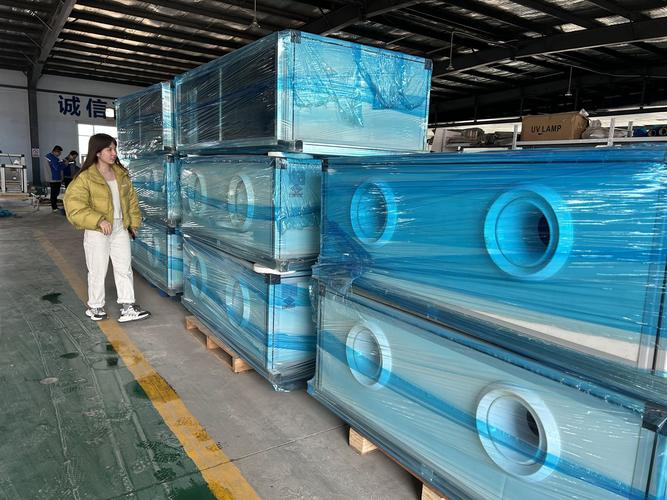全国具备多种功能操作吊装安装吊顶式制冷制热空调机组用途